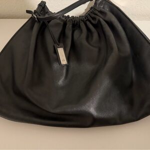 VINTAGE GUCCI By Tom Ford BLACK LEATHER SHOULDER BAG